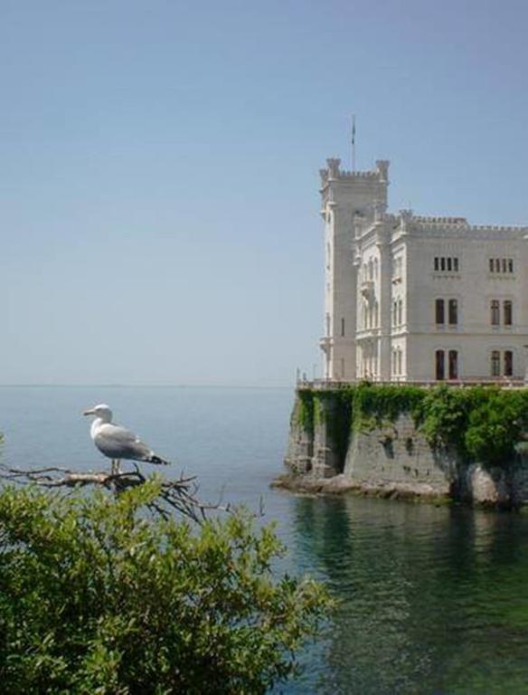 Mary Poppins'S House Bed and Breakfast Trieste Eksteriør billede